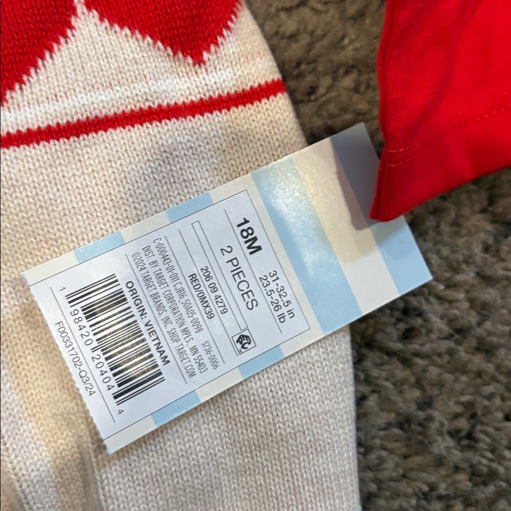 Cat & Jack Red and Cream Kids Matching Set - Picture 2 of 4